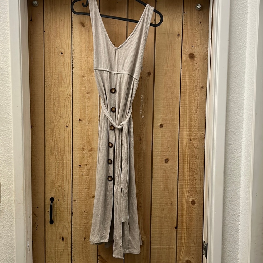 Velvet Torch V-Neck Sleeveless Dress size L